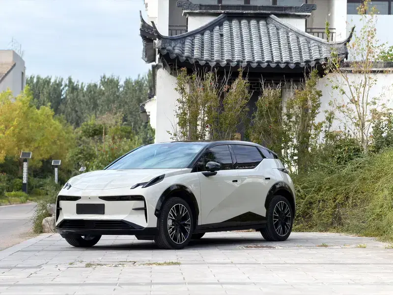2024 Zeekr X с пробегом 45 000 км
