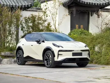 2024 Zeekr X с пробегом 45 000 км