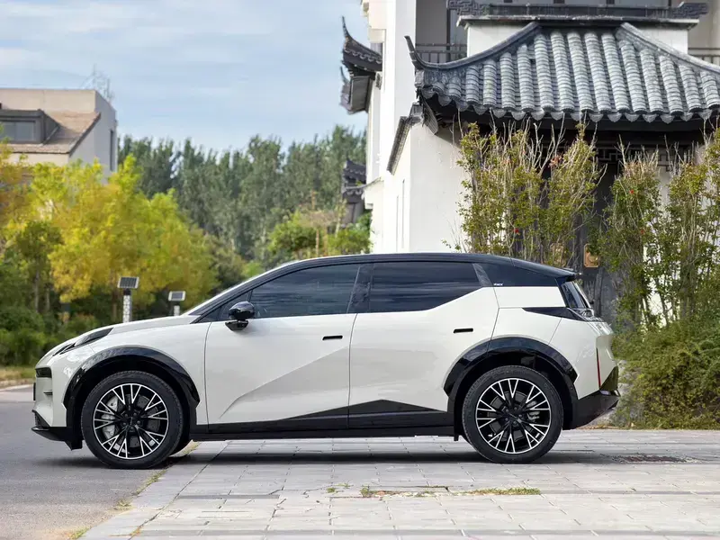 2024 Zeekr X с пробегом 45 000 км