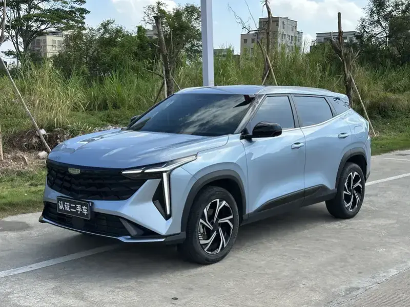 2024 Geely Atlas Pro с пробегом 7 000 км