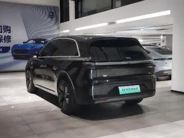 2024 Li Auto (Lixiang) L6 с пробегом 26 200 км
