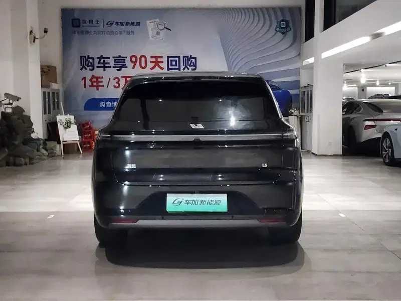 2024 Li Auto (Lixiang) L6 с пробегом 26 200 км