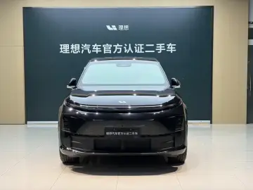 2024 Li Auto (Lixiang) L6 с пробегом 25 500 км