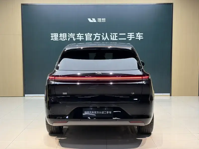 2024 Li Auto (Lixiang) L6 с пробегом 25 500 км