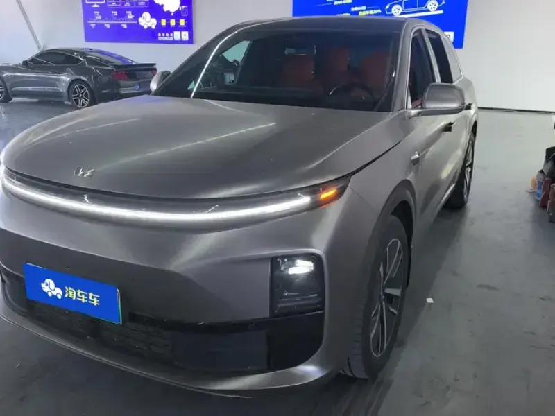 2024 Li Auto (Lixiang) L6 с пробегом 65 000 км