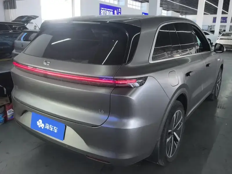 2024 Li Auto (Lixiang) L6 с пробегом 65 000 км