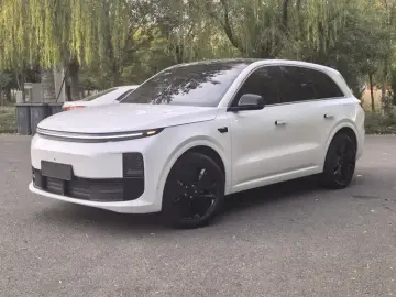 Li Auto (Lixiang) L6