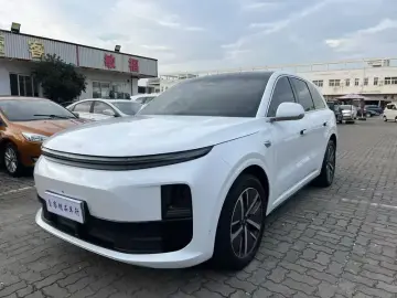 Li Auto (Lixiang) L6
