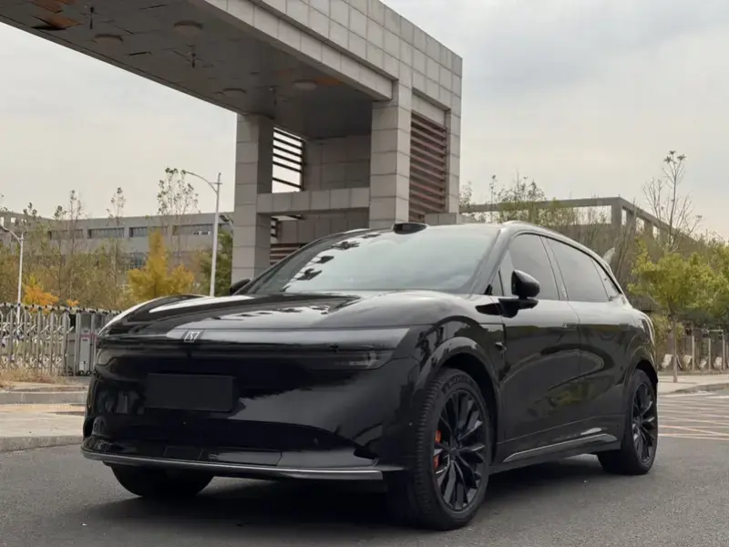 2025 Zeekr 7X с пробегом 15 000 км