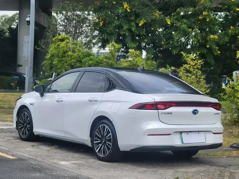 2019 Aion S с пробегом 118 000 км