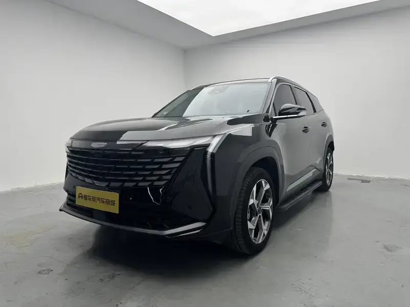 2023 Geely Boyue L с пробегом 20 600 км