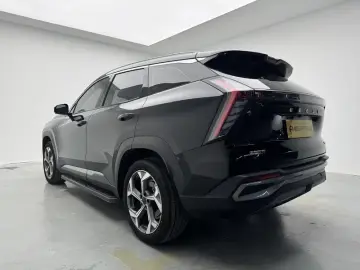 2023 Geely Boyue L с пробегом 20 600 км