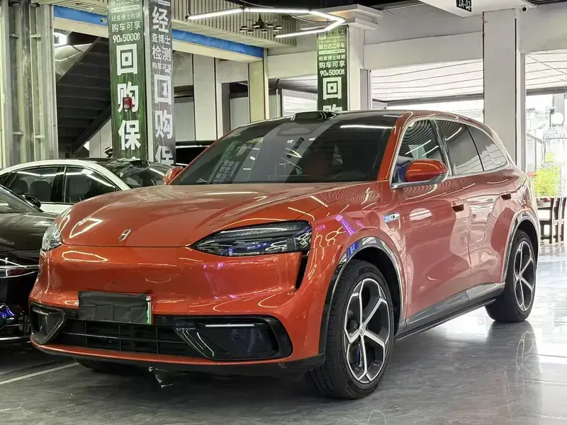 2026 Aito M6 с пробегом 5 000 км