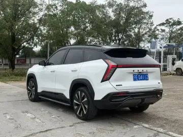 2023 Geely Boyue L с пробегом 46 000 км