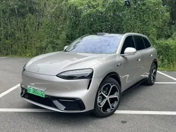 2026 Aito M6 с пробегом 6 600 км