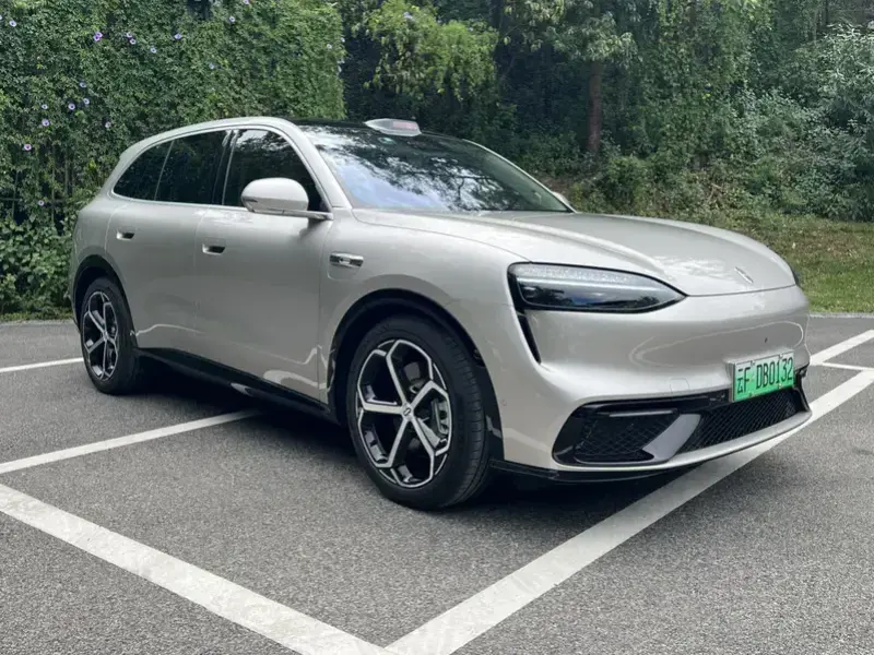 2026 Aito M6 с пробегом 6 600 км