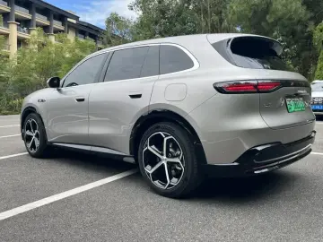 2026 Aito M6 с пробегом 6 600 км