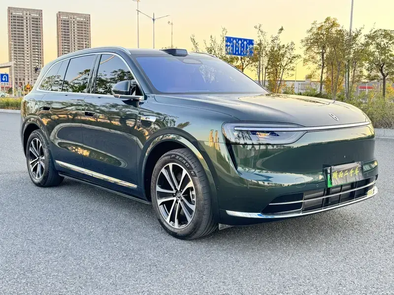 2026 Aito M7 с пробегом 6 000 км