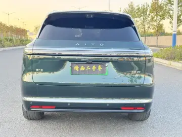2026 Aito M7 с пробегом 6 000 км