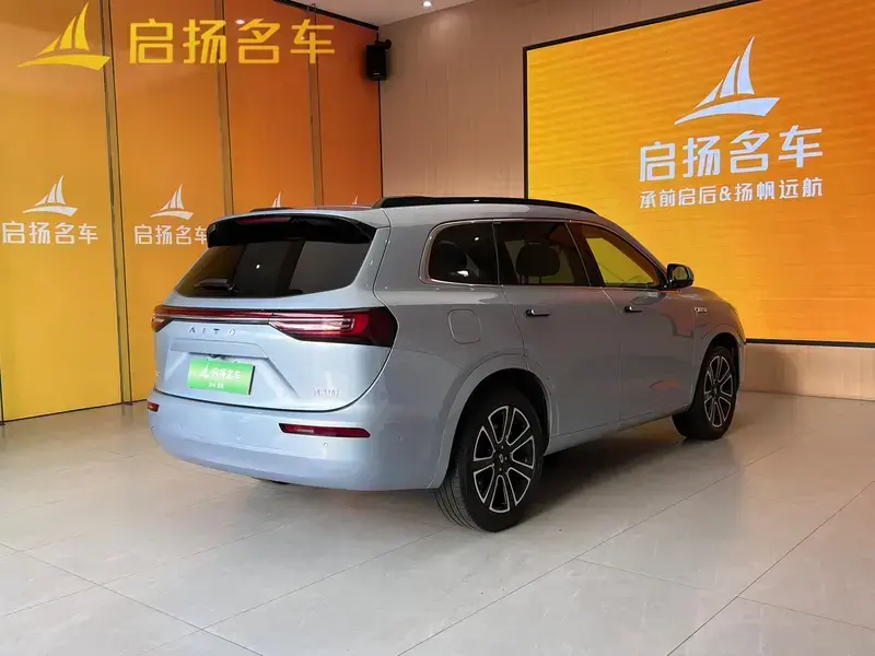 2024 Aito M7 с пробегом 40 000 км