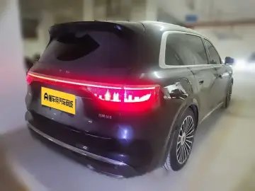 2025 Aito M8 с пробегом 15 900 км