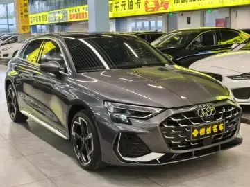 2026 Audi A3 с пробегом 2 800 км