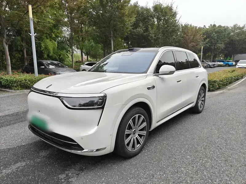 2025 Aito M8 с пробегом 41 000 км