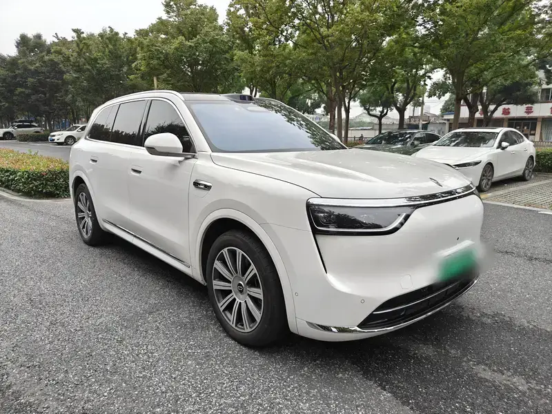 2025 Aito M8 с пробегом 41 000 км