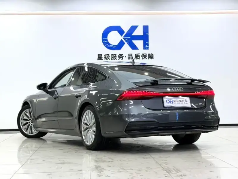 2021 Audi A7 с пробегом 63 000 км