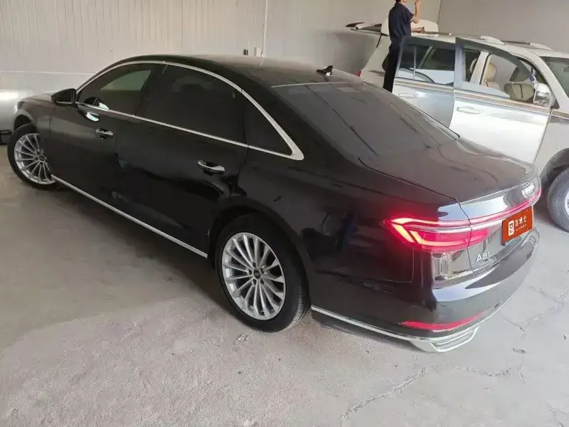 2021 Audi A8 с пробегом 80 500 км