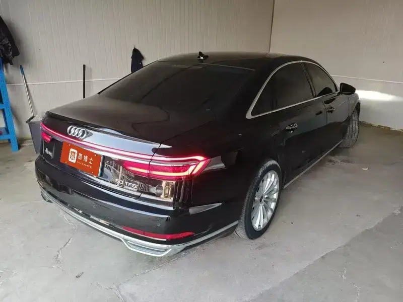 2021 Audi A8 с пробегом 80 500 км
