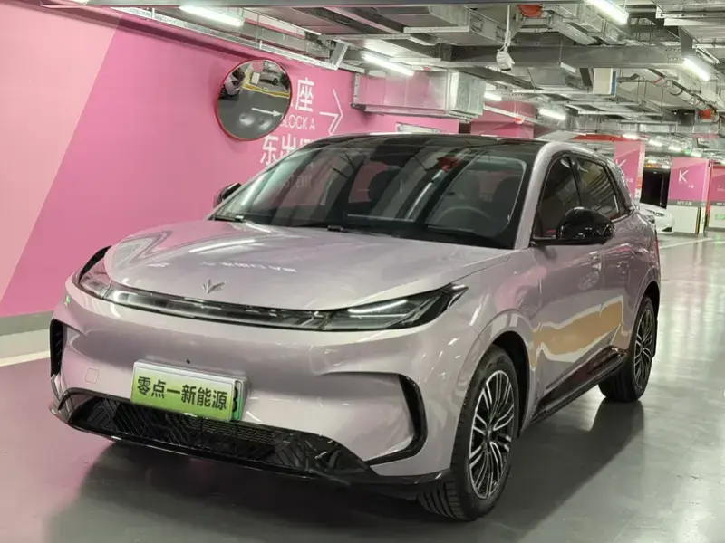 2025 Arcfox T1 с пробегом 2 000 км
