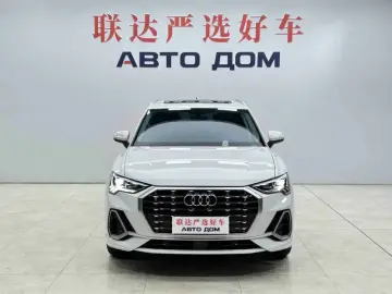 2023 Audi Q3 с пробегом 12 500 км
