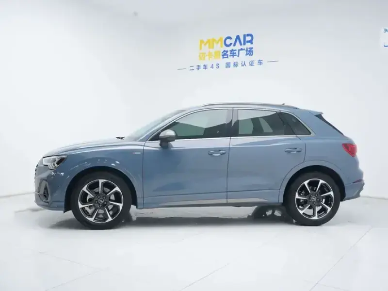 2022 Audi Q3 с пробегом 36 000 км