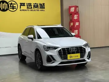2023 Audi Q3 с пробегом 35 000 км