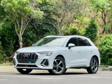 2020 Audi Q3 с пробегом 41 000 км