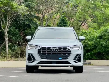 2020 Audi Q3 с пробегом 41 000 км