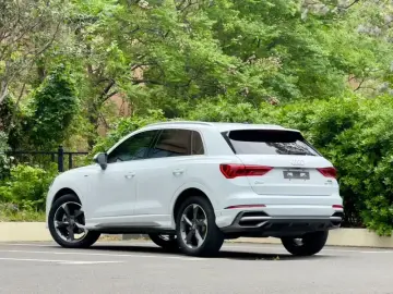 2020 Audi Q3 с пробегом 41 000 км