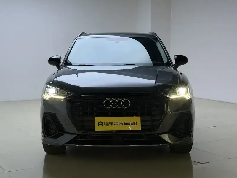 2021 Audi Q3 с пробегом 21 500 км