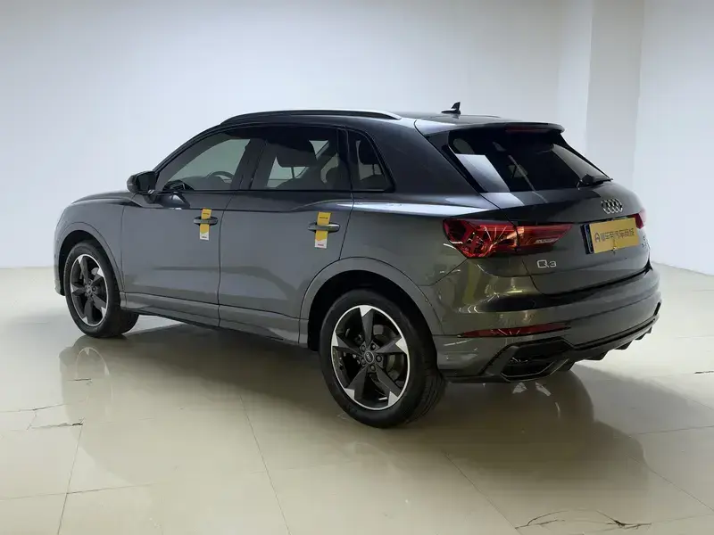 2021 Audi Q3 с пробегом 21 500 км