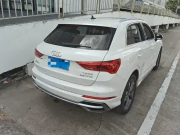 2021 Audi Q3 с пробегом 103 000 км