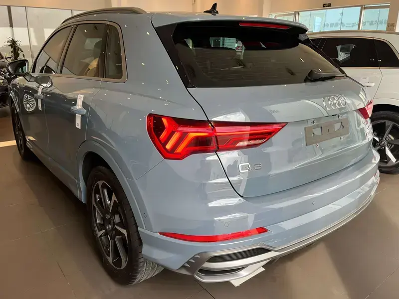 2022 Audi Q3 с пробегом 31 700 км