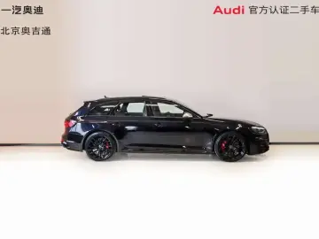 2023 Audi RS 4 с пробегом 37 000 км