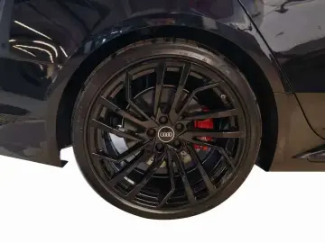 2023 Audi RS 4 с пробегом 37 000 км