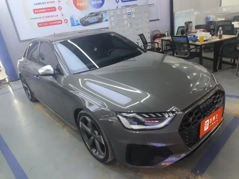 2023 Audi S4 с пробегом 49 000 км