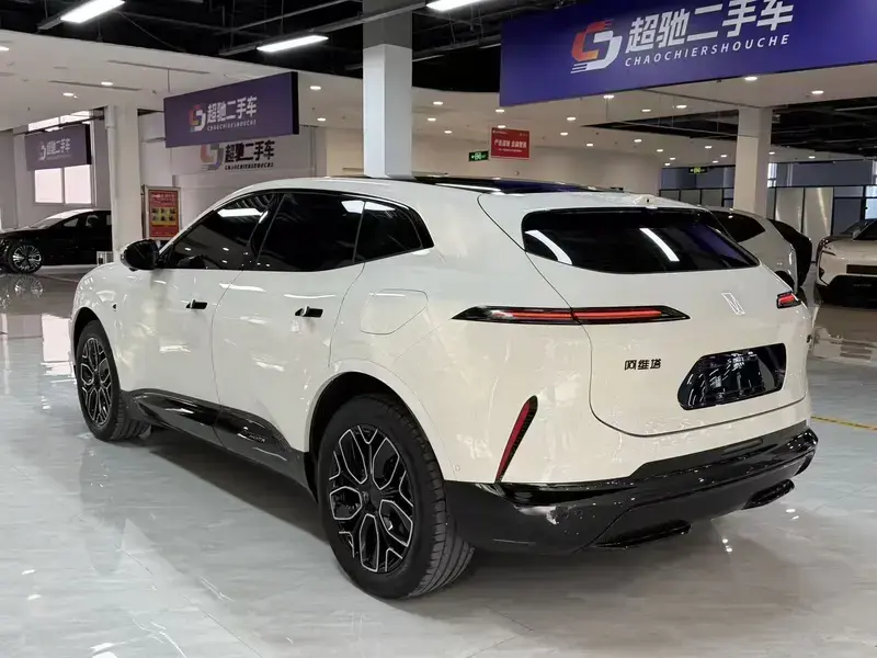 2026 Avatr 07 с пробегом 8 000 км