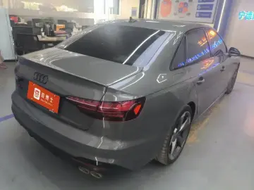 2023 Audi S4 с пробегом 49 000 км