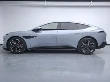 2023 Avatr 12 с пробегом 44 700 км