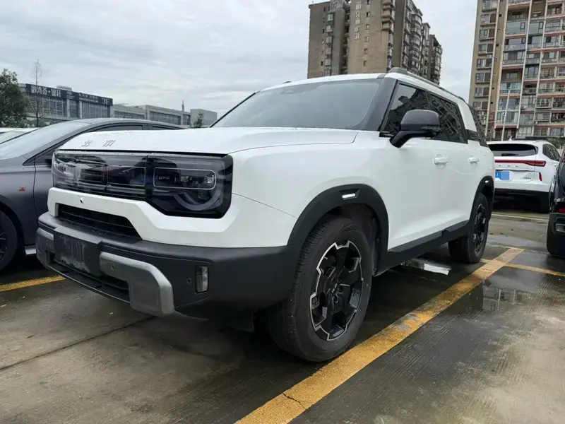 2024 BAIC BJ30 с пробегом 18 000 км