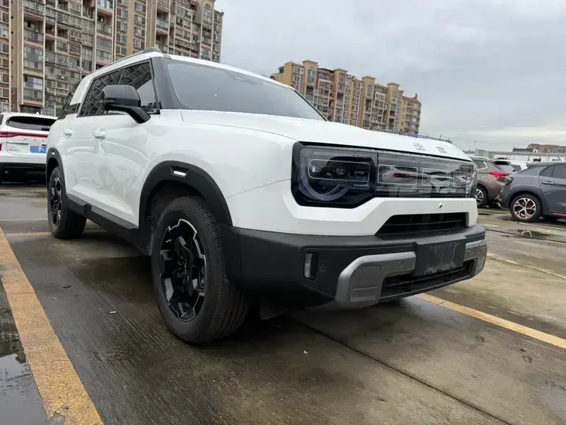 2024 BAIC BJ30 с пробегом 18 000 км